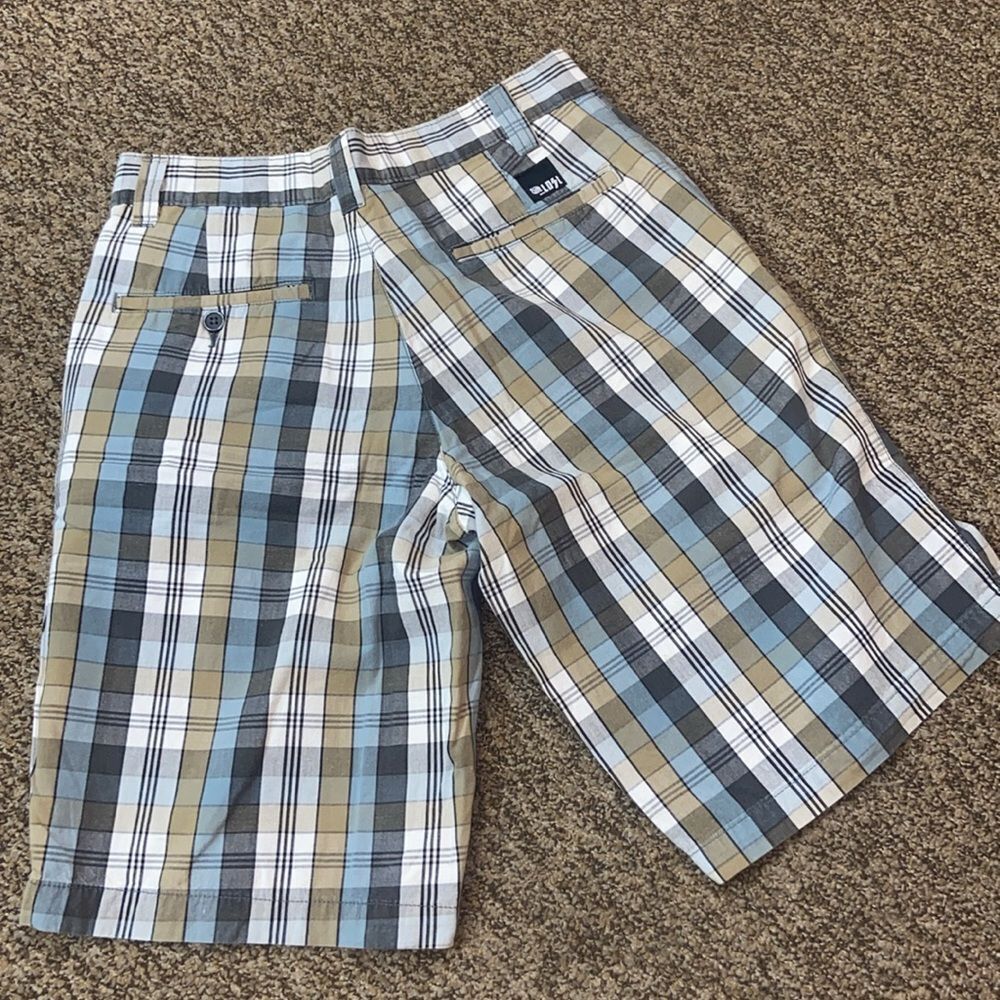 Thirty Classic Shell 💯 Cotton Men’s Short Size 30